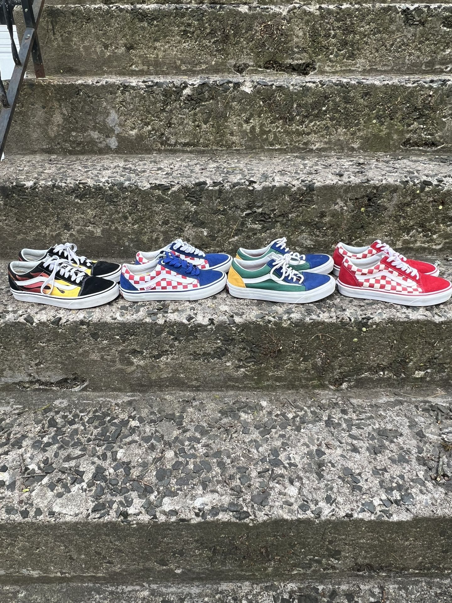 4 Pair Of Vans Sz 5 $20 each 