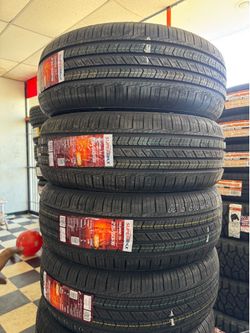 ✅📲215/60/16 vendo set de llantas nuevas Supermax all-season