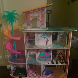  L.O.L. Surprise! OMG House of Surprises Doll Playset
