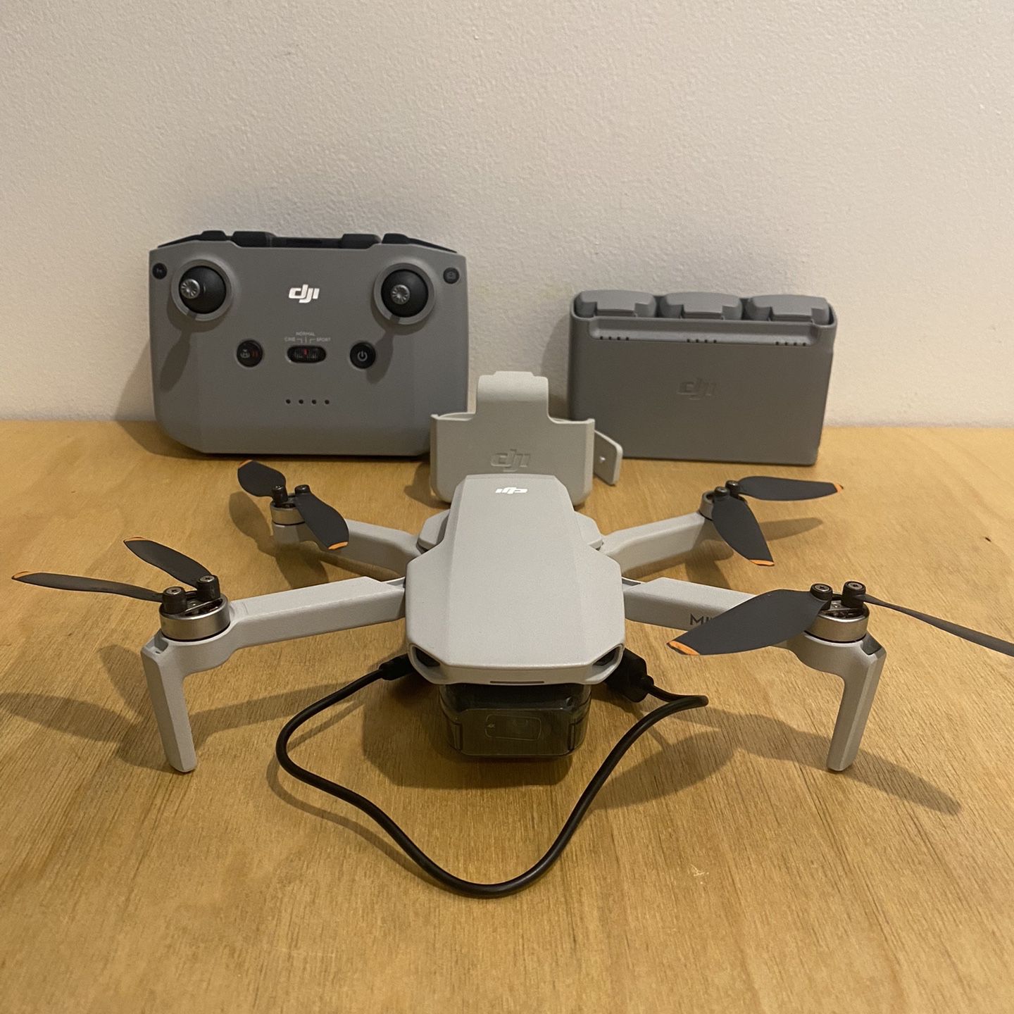 Dji mavic mini 2 combo for Sale in Queens, NY - OfferUp