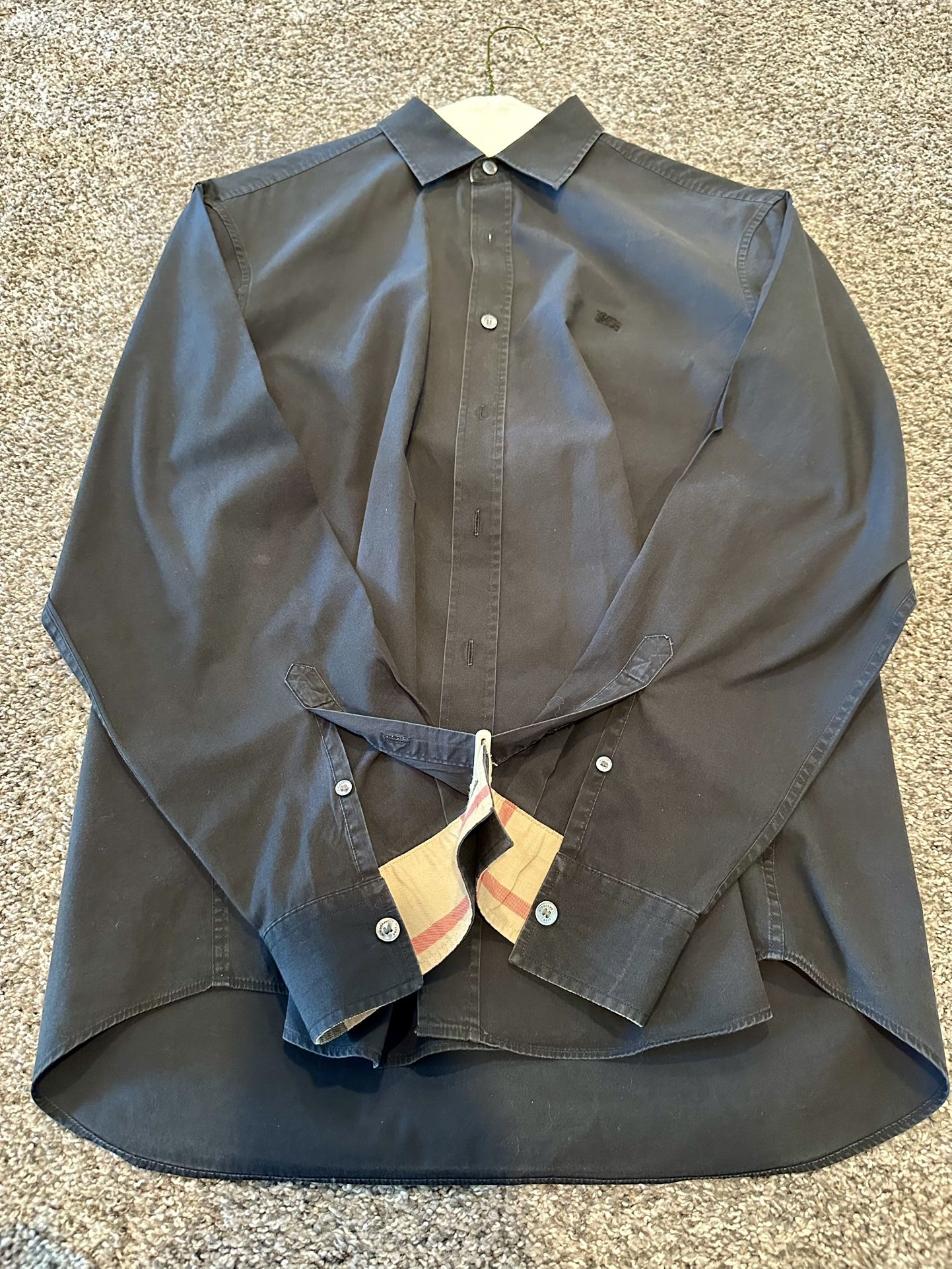 Boys Burberry Brit Dress Button Down shirt black plaid cuff and collar Large