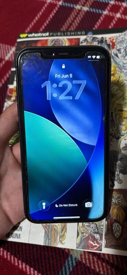 iPhone 11 black unlocked