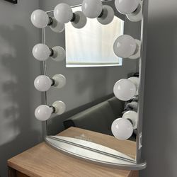 Hollywood Makeup Vanity Mirror (Impressions)