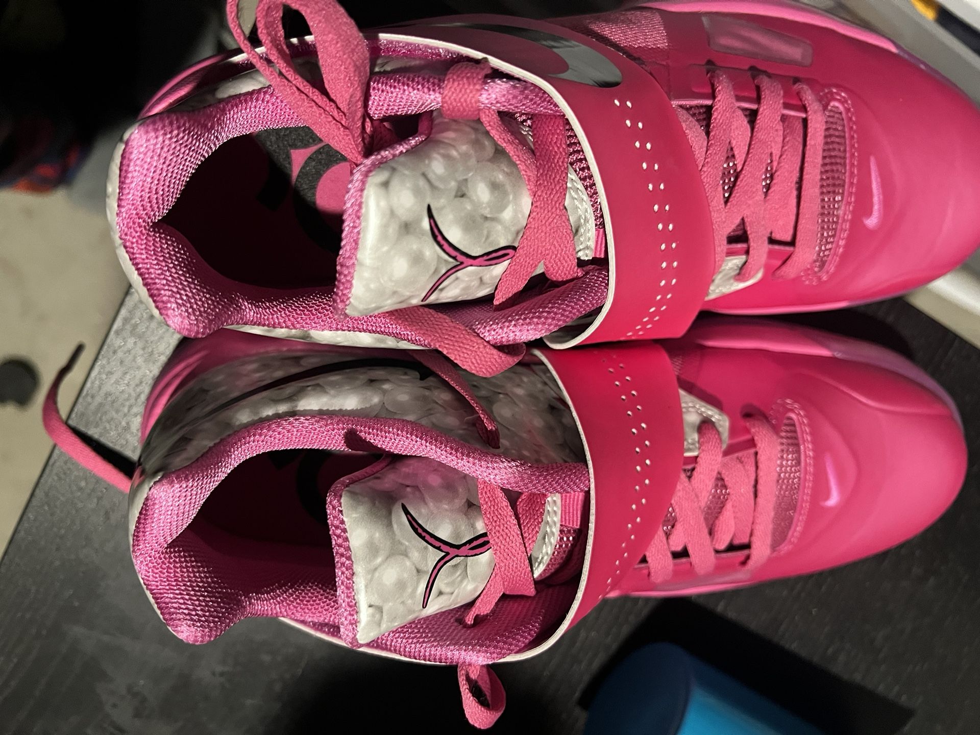 Nike Tennis Shoes
