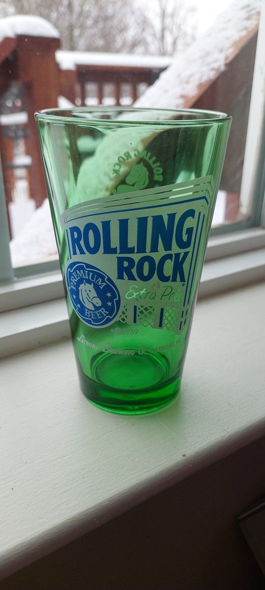 Vintage ROLLING ROCK  Old Latrobe "33" Green 16 Ounce Beer Pint Glass Pilsner