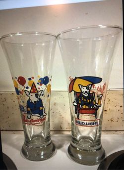Set of 2 vintage Budweiser spuds Mackenzie Pilsner beer glasses