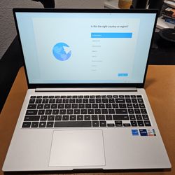Samsung Galaxy Book 15.6" Laptop (Model: NP750TDA-XD2US) - Used, Excellent Condition