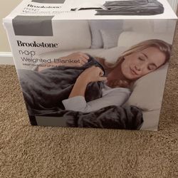 Brookstone Weighted Blanket