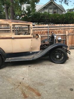 1931 FORD