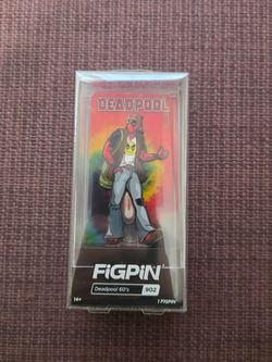 FiGPiN San Diego Comic Con Deadpool - Deadpool 60s #902 Limited 1500 Pin