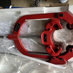 Pipe Cutter