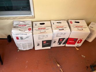 Roofing foam set