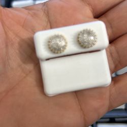 Real Diamond Earring