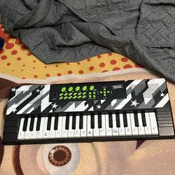 Keyboard Piano
