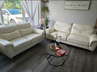 White Leather Sofa and Loveseat Set