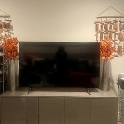 Zgallerie Flowers, Vases & Throw