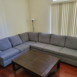 Hampstead Graphite Sectional 138"
