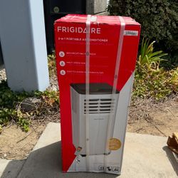 Frigidaire 8000 BTU Portable Air Conditioner 