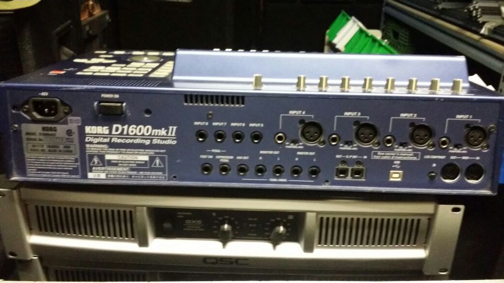 Korg D1600 mk2 digital recording studio for sale $100