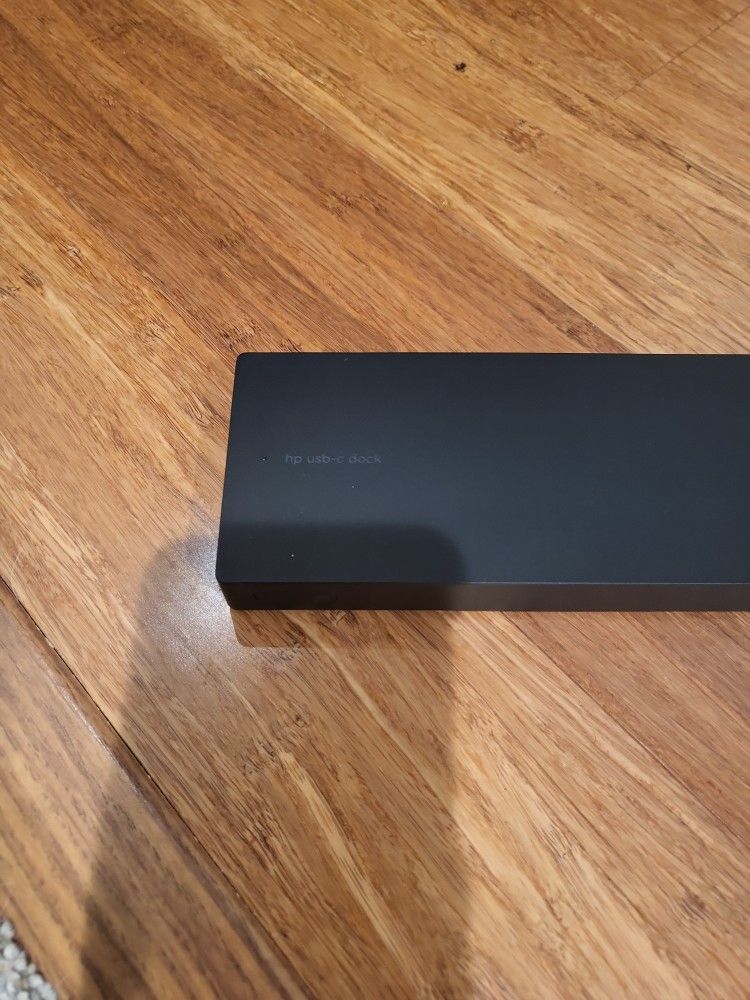 HP USB-C Docking Station G4 -4K or 3-displays Perfect and Complete