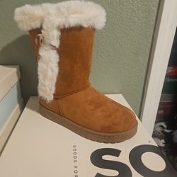 New Woman Boots Size 6.5,7, 7.5, 8