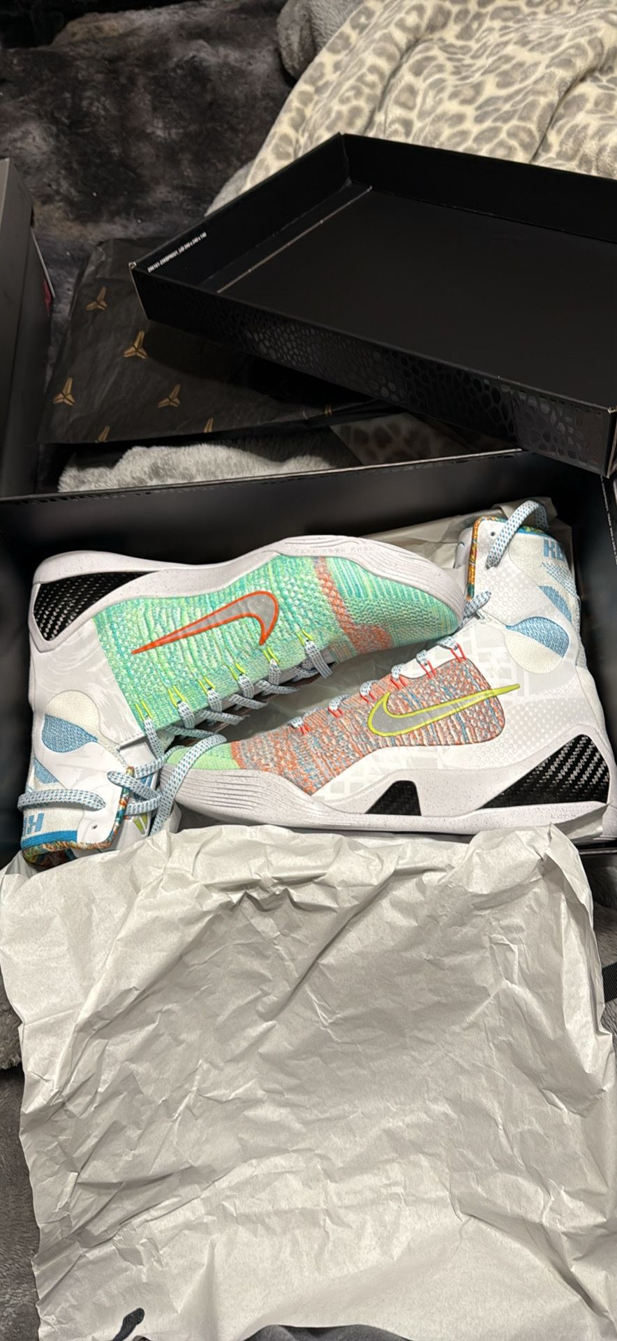 Kobe 9 What The Size 10.5