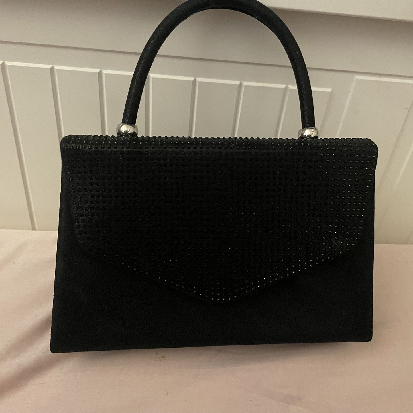 Louis Vuitton Twist PM Bags for Sale in Alhambra, CA - OfferUp