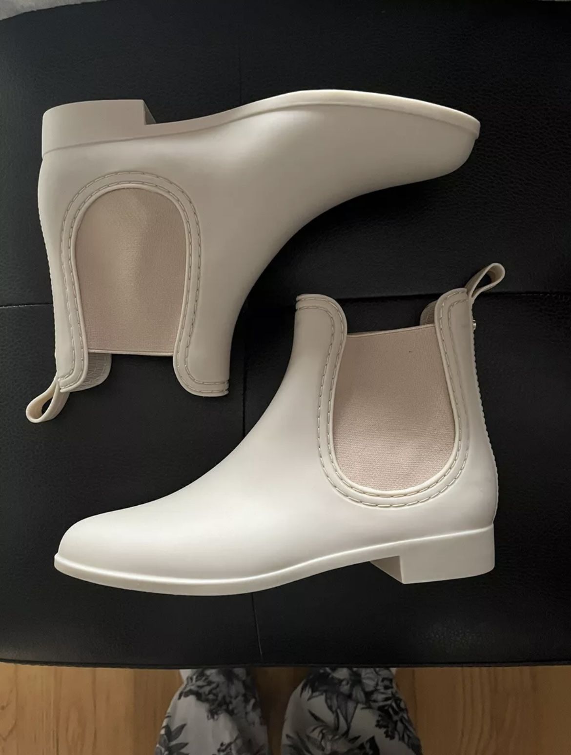 Catherine Malandrino Chelsea Ankle Rubber Rain Boots Off White 40 Little Stain