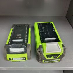 2 Green Works Batteries, $ 50