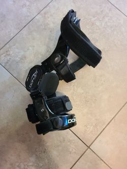 Donjoy Knee Brace. One Side Missing Pad