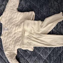 Carters Baby Girl  0-3