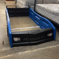 Kid Car Bed