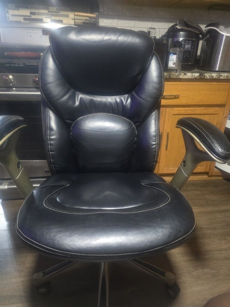 Black Serta Office Chair Use Very Good Condition # 644