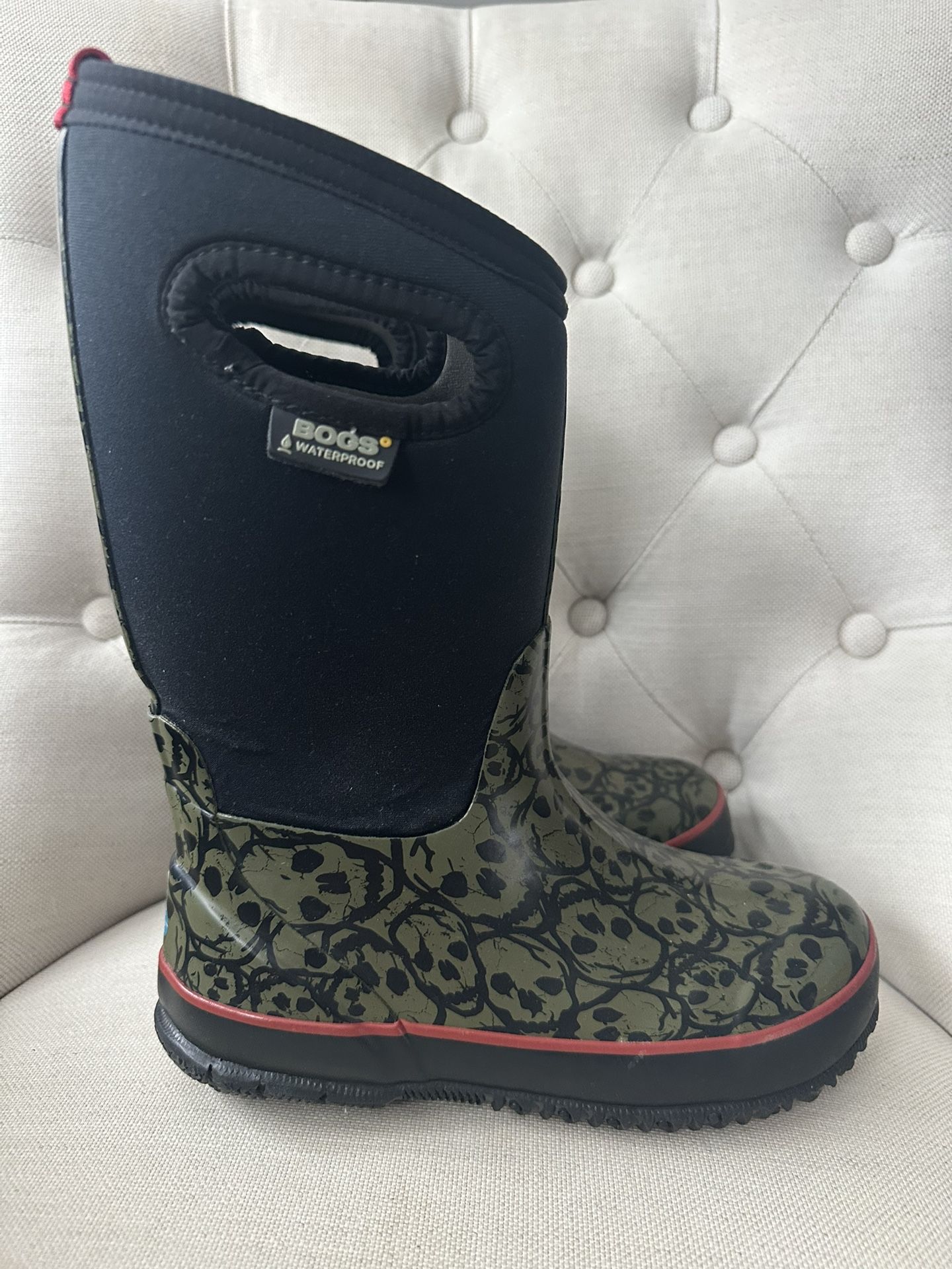 Bogs kids Winter Boots Size 3 Youth