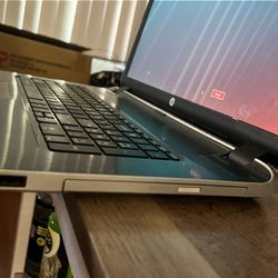 Hp Pavilion 15-p Beats By Dre Laptop 