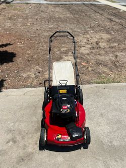 Toro Recycler 22-inch self-propelled  lawn mower