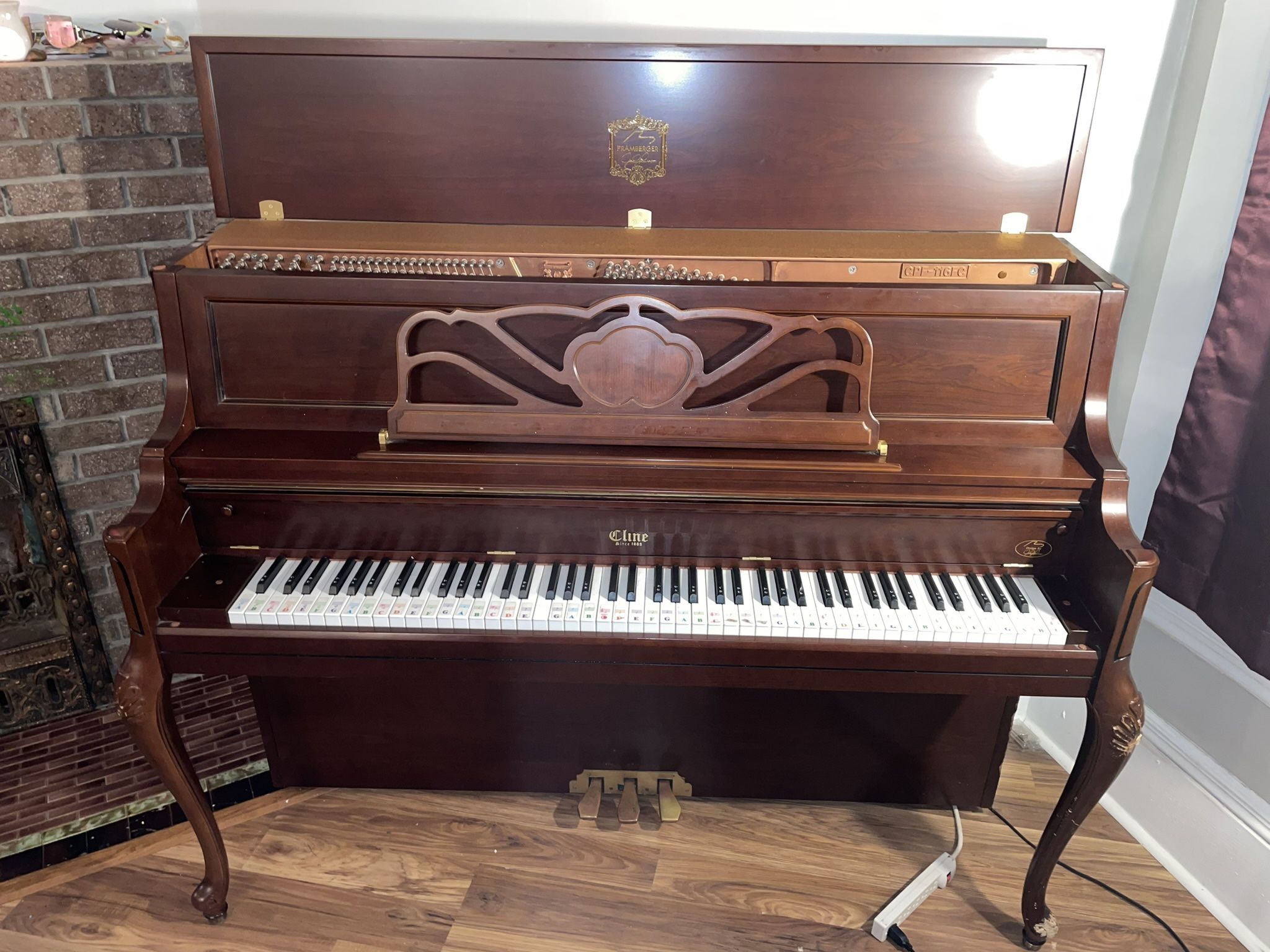 Clean Piano - Cline, Queen