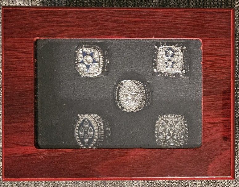 Dallas Cowboys Official NFL 5 Replica Superbowl Rings