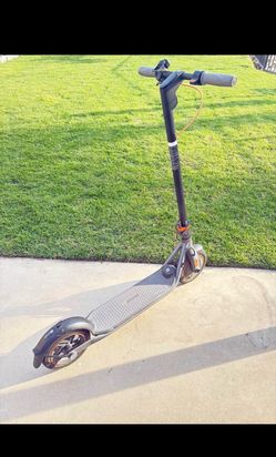 electric scuter ninebot $300 obo