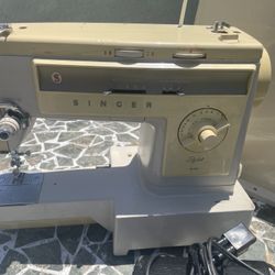 Vintage Singer Sewing Machine