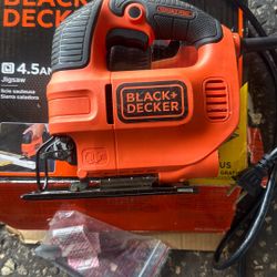BLACK + DECKER TM