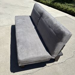 Futon 