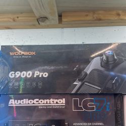 Smart Rear view Dash Camera Wolf box 