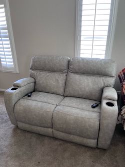 Couch loveseat recliner