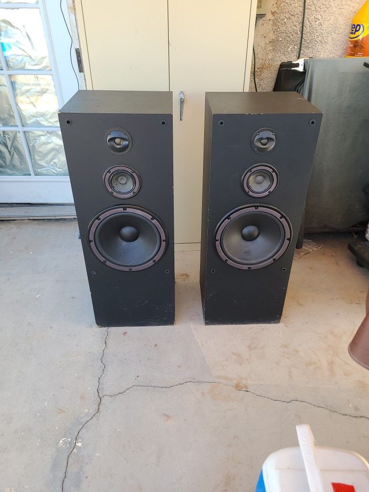 Yamaha Speaker (Pair)