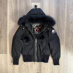 Moose knuckles women size M/L