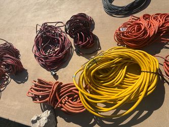 100 ft Heavy Duty Extension Cord