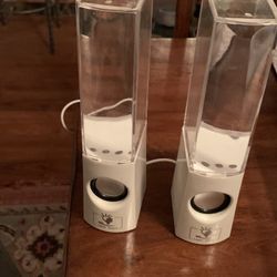 Computer Stereo  Tower Speakers with visual light and water splash show