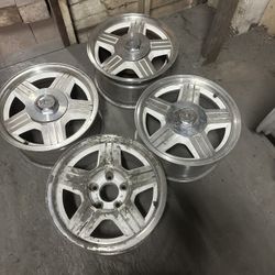 16” Chevy Camaro Wheels