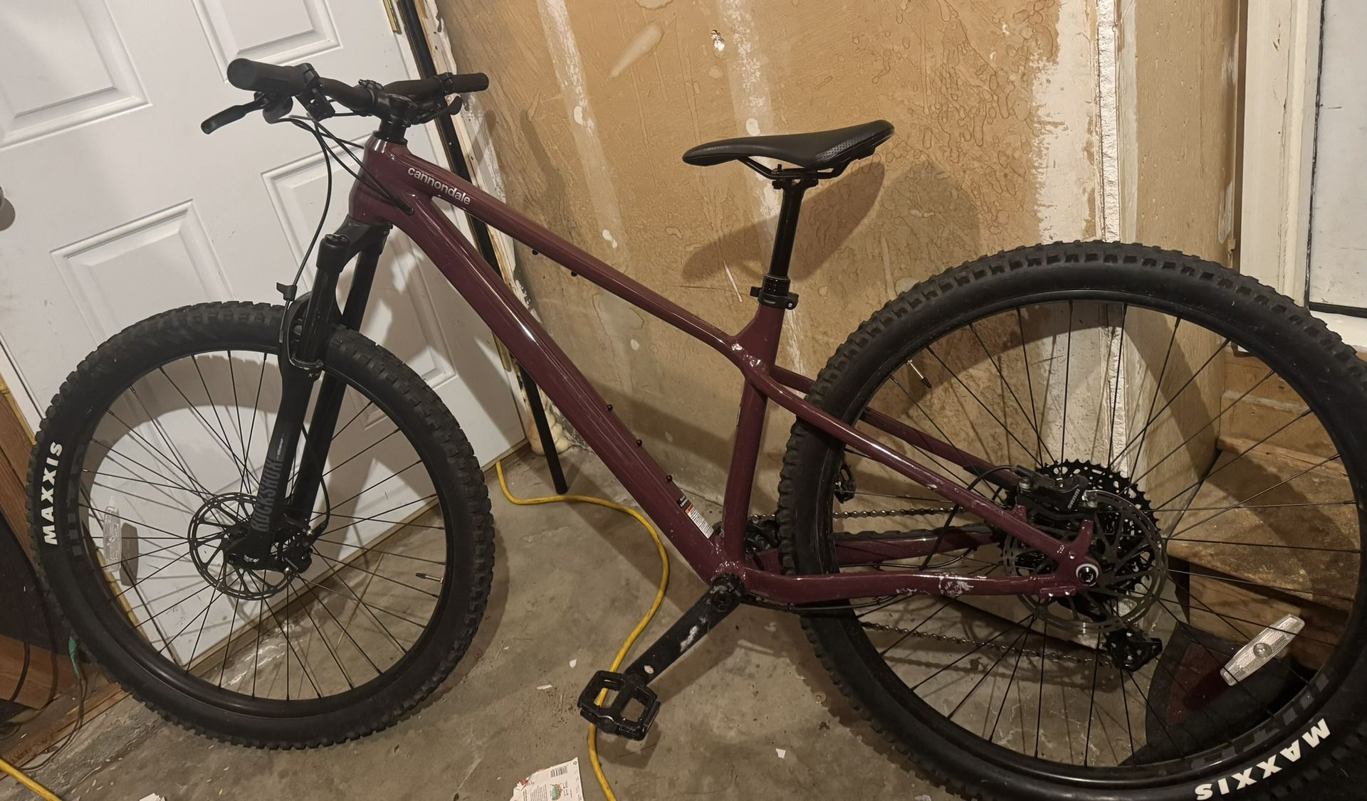 Cannondale Mountain Bike